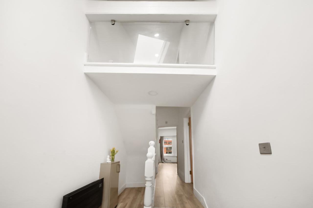 Апартаменты 3Br Duplex Penthouse Harrow Centre Экстерьер фото